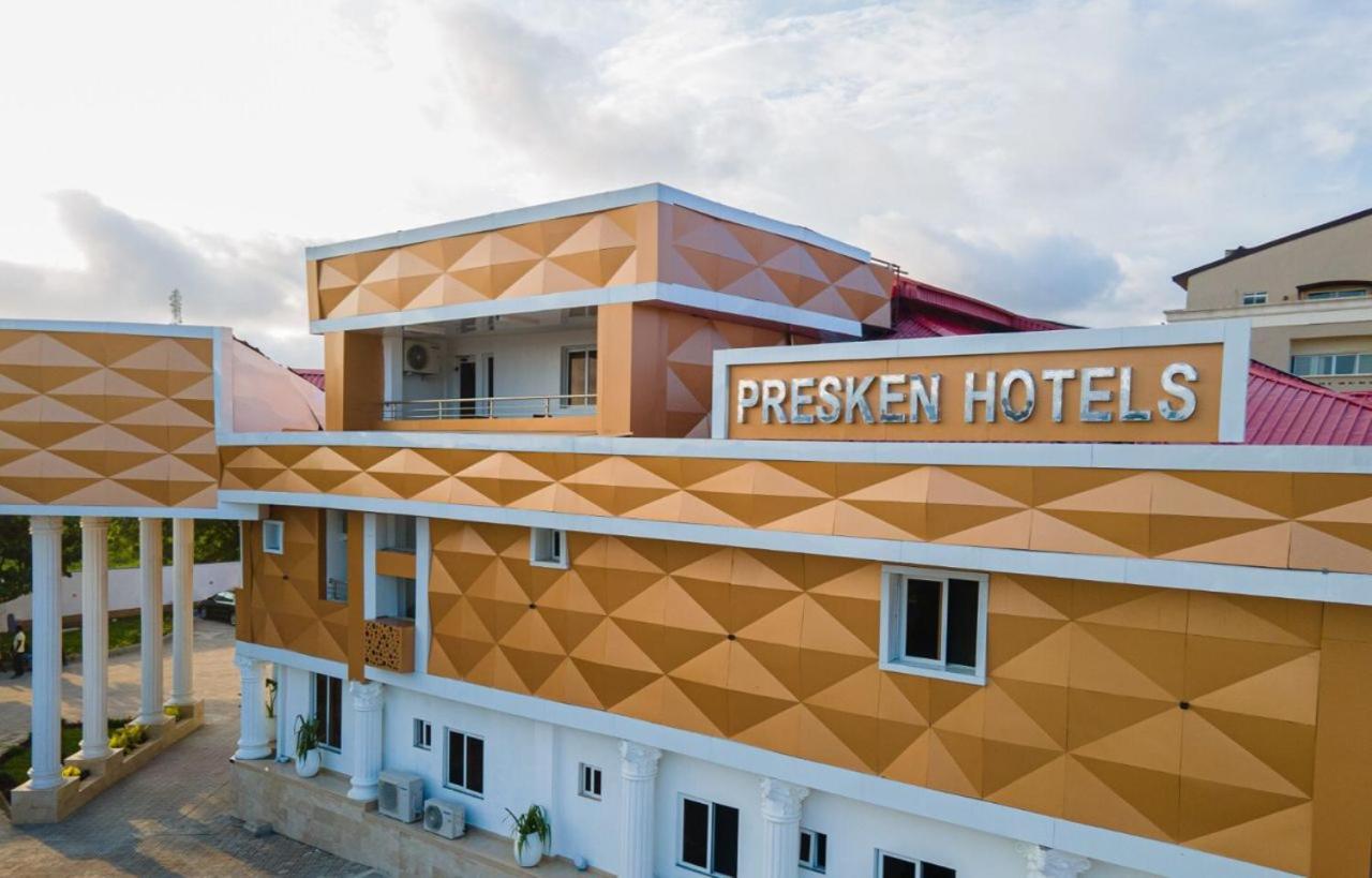 Presken Waters Hotell Lagos Exteriör bild